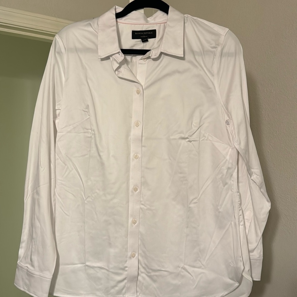 Banana Republic Tailored White Shirt